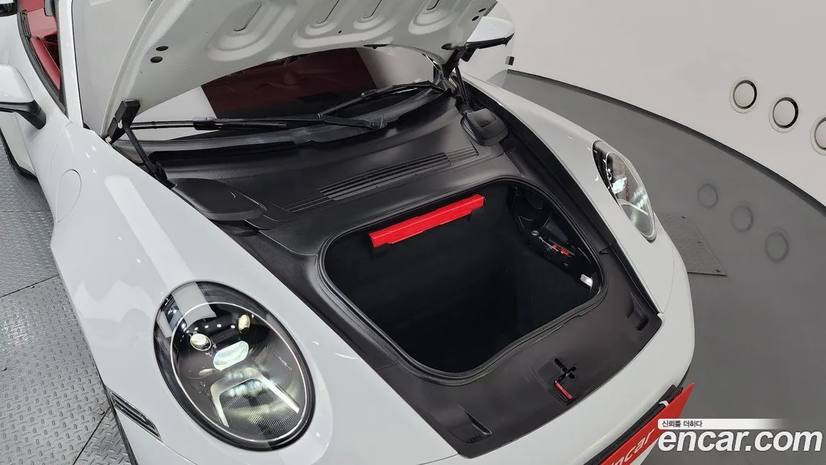 Porsche 911 2021 из KR, фото 7