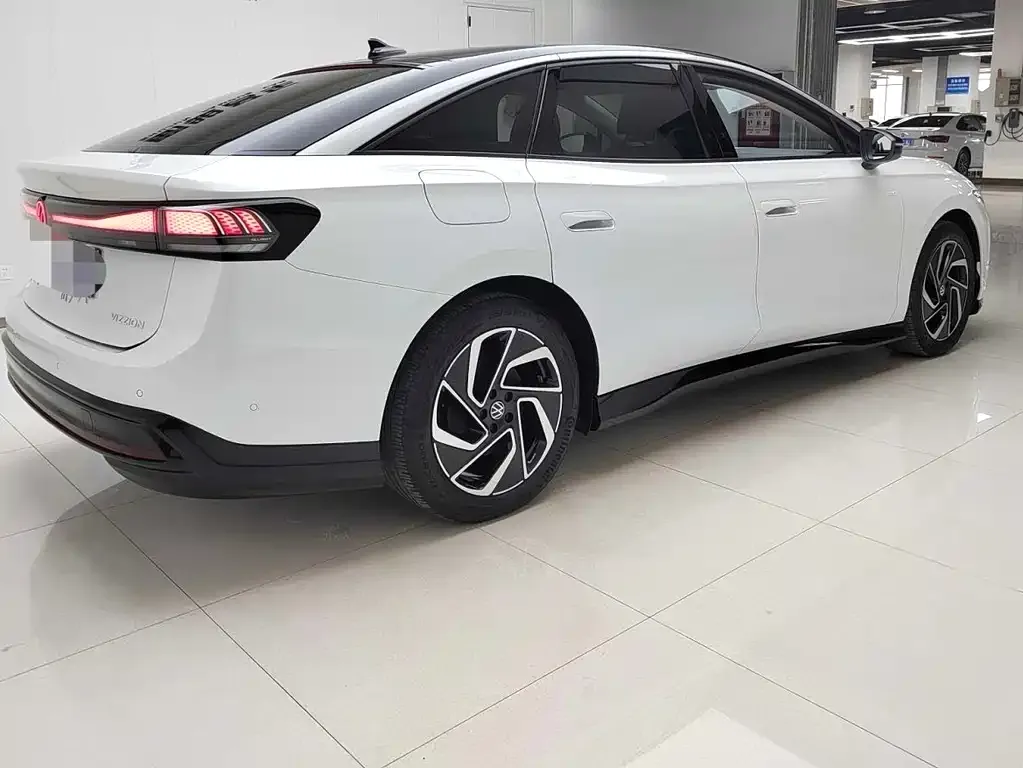 Volkswagen ID.7 VIZZION 2023 из CN, фото 4
