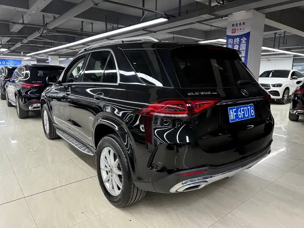 Mercedes-Benz GLE — фото 6