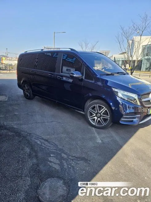 Mercedes-Benz V-Class 2022 из KR, фото 4