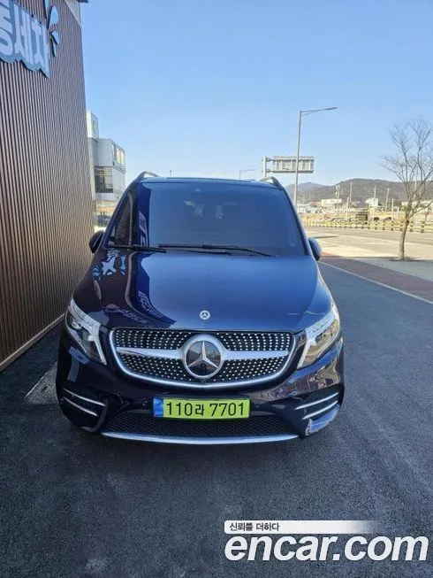 Mercedes-Benz V-Class
