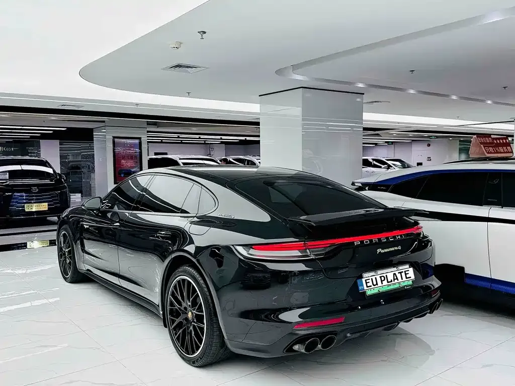 Porsche Panamera Hybrid — фото 7