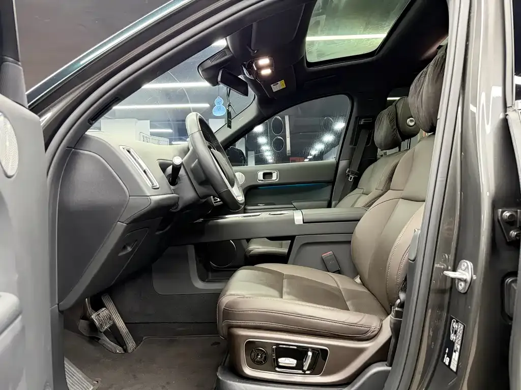 Li Auto Li L8 2023 из CN, фото 10