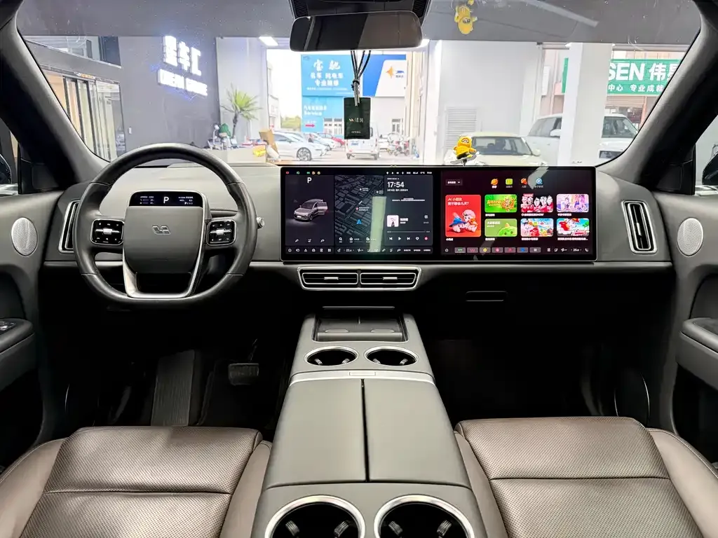 Li Auto Li L8 2023 из CN, фото 6