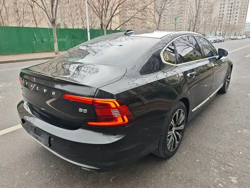 Volvo S90 — фото 5