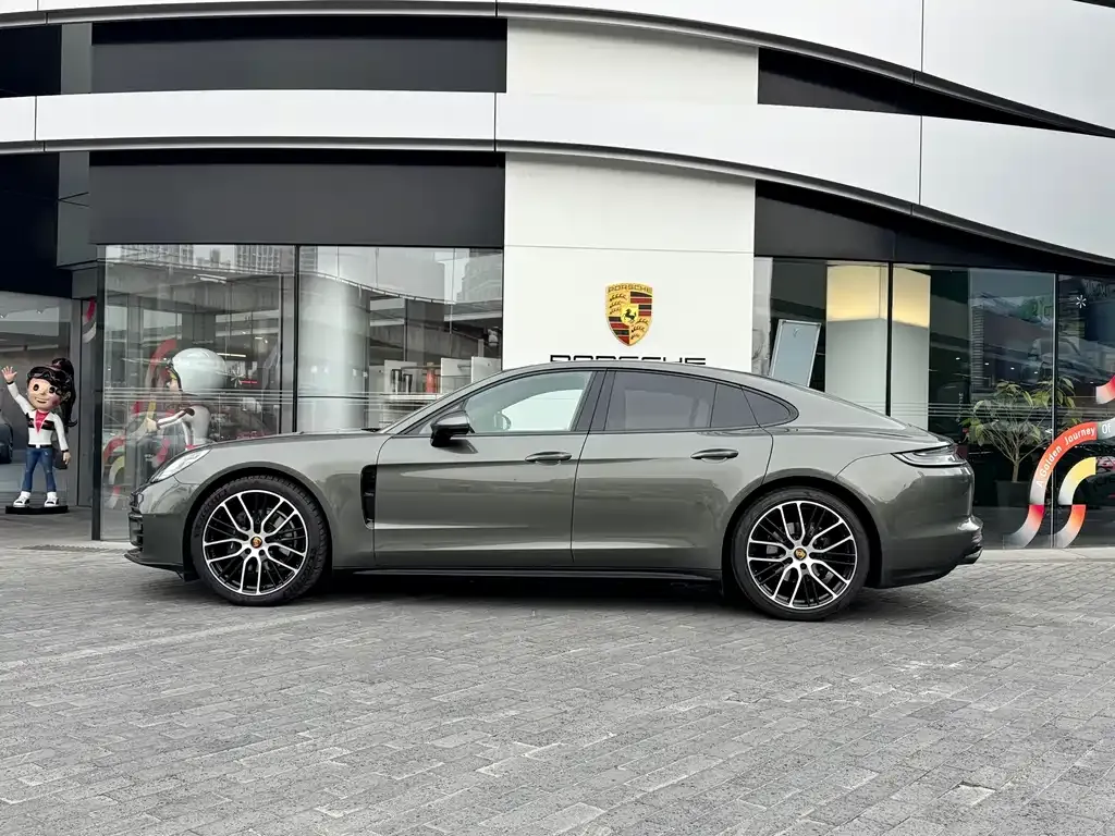 Porsche Panamera 2023 из CN, фото 4