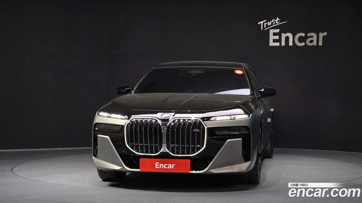 BMW i7 2024 из KR, фото 3