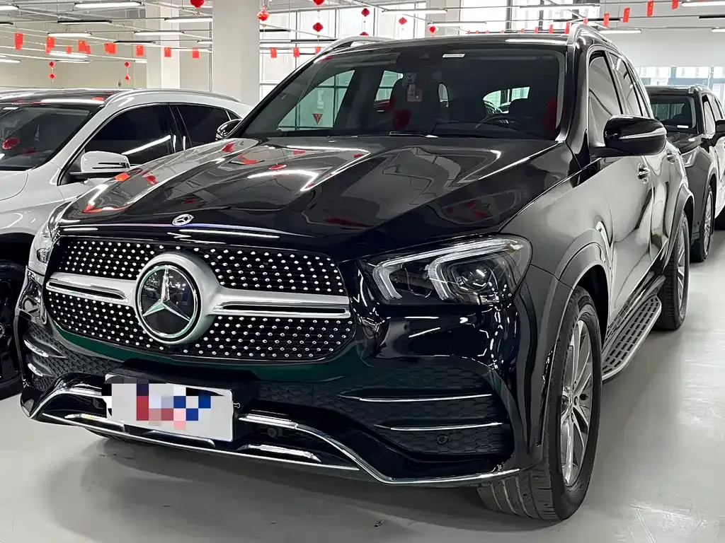 Mercedes-Benz GLE — фото 1
