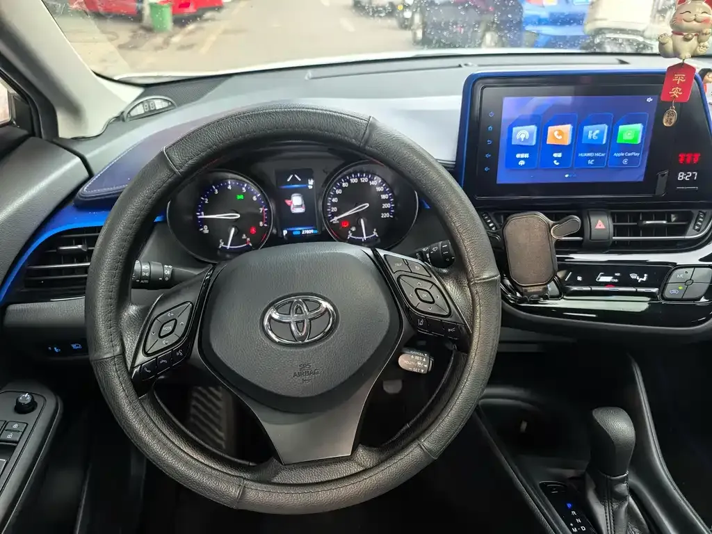 Toyota C-HR 2023 из CN, фото 5