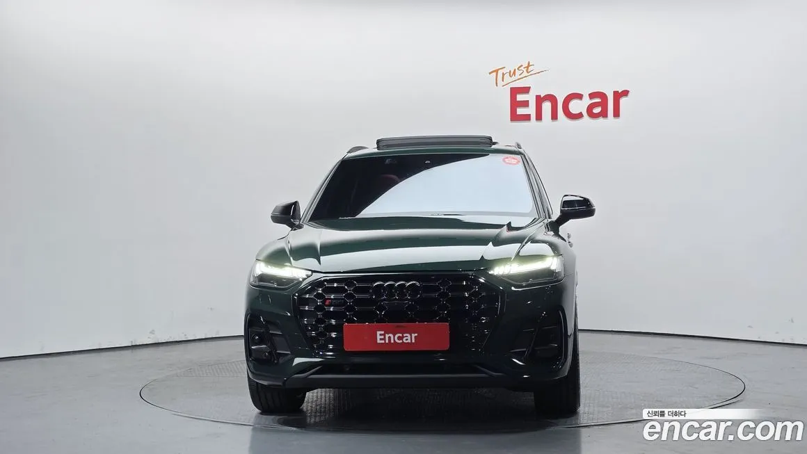 Audi SQ5 2023 из KR, фото 9