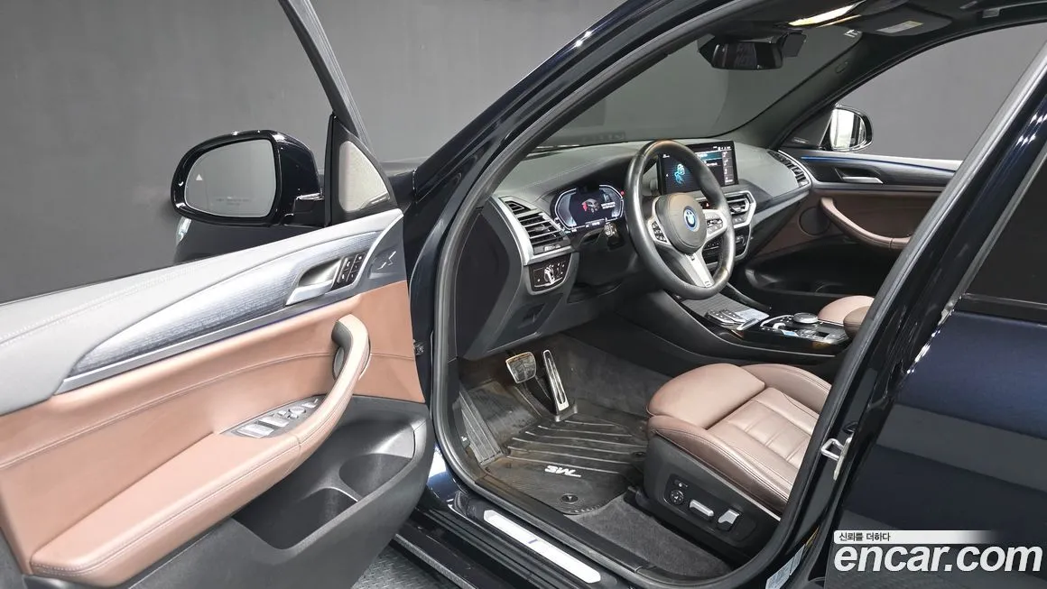 BMW iX3 2023 из KR, фото 10