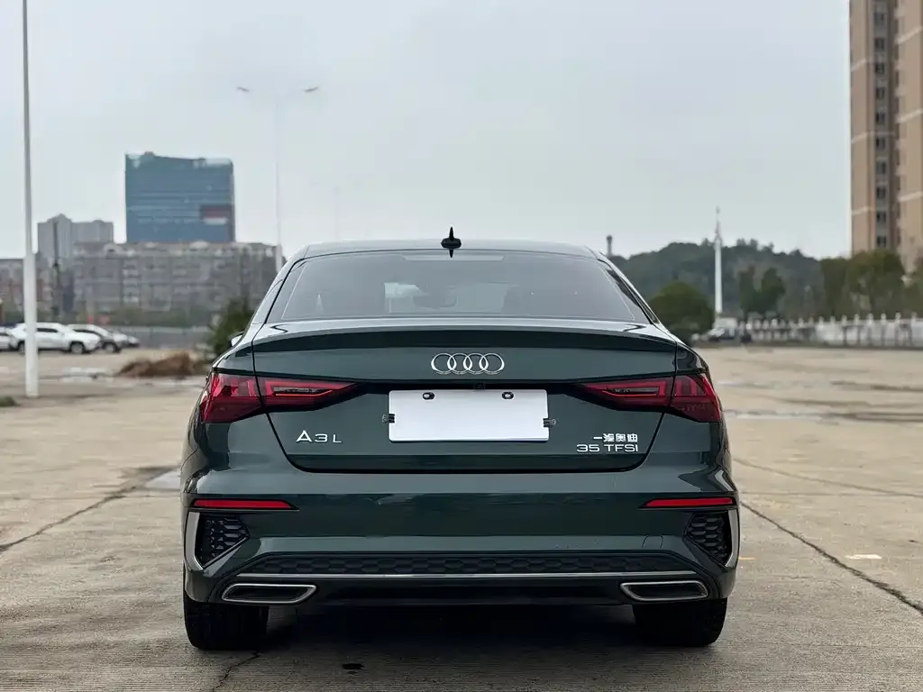 Audi A3 2023 из CN, фото 3