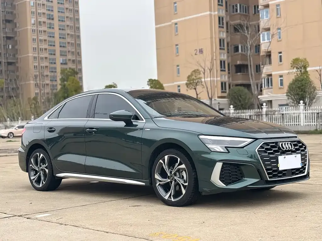 Audi A3 2023 из CN, фото 9