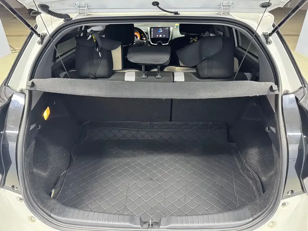 Toyota Yaris L 2022 из CN, фото 6