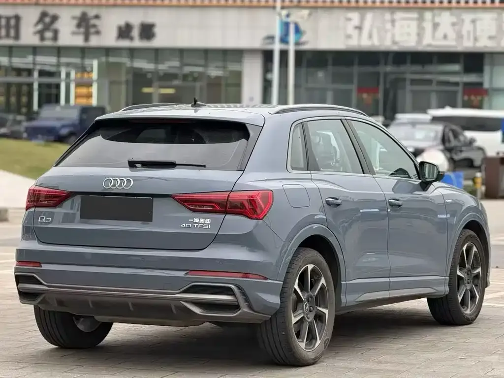 Audi Q3 — фото 7