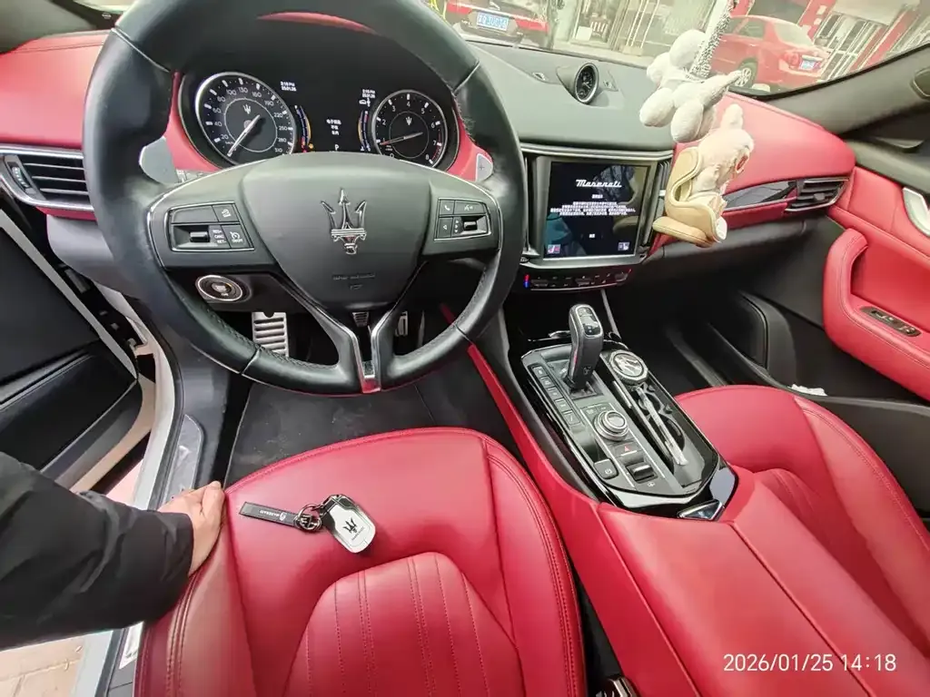 Maserati Levante 2024 из CN, фото 5