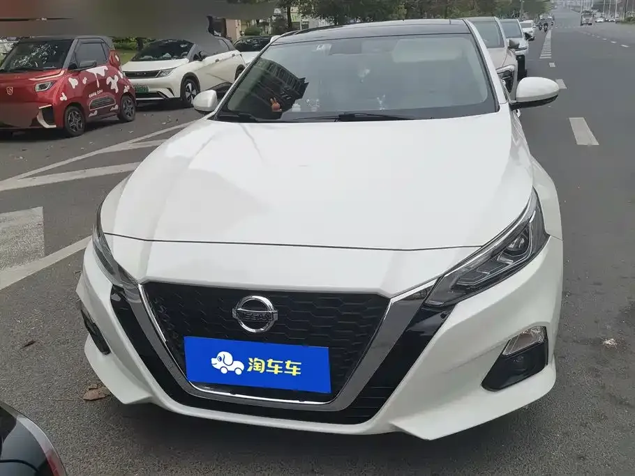 Nissan Teana 2022 из CN, фото 5