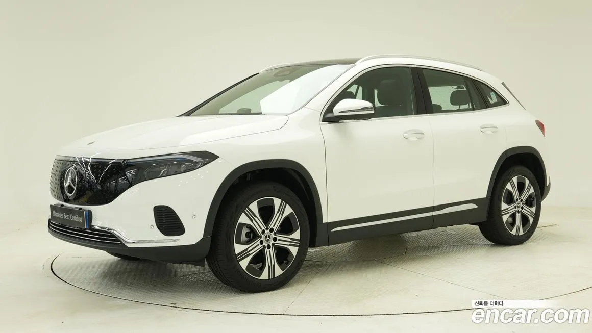 Mercedes-Benz EQA — фото 1