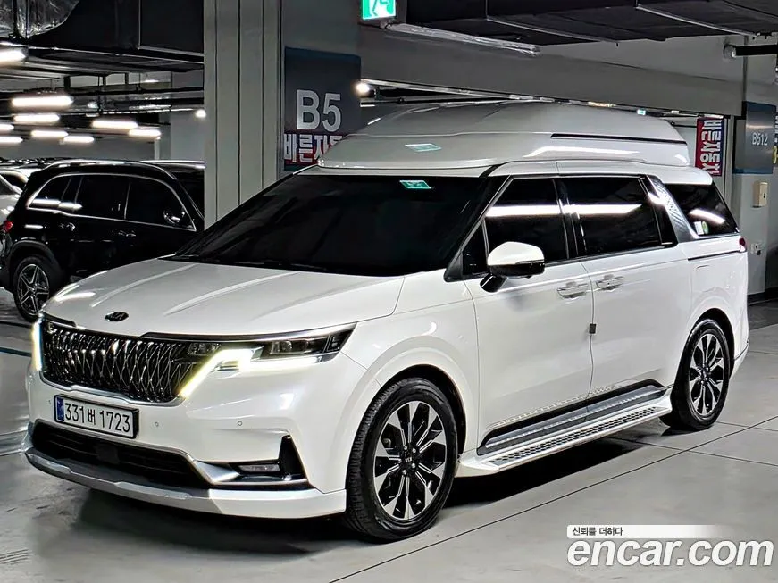 Kia Carnival — фото 1