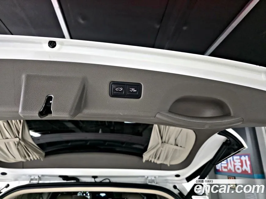 Kia Carnival — фото 2