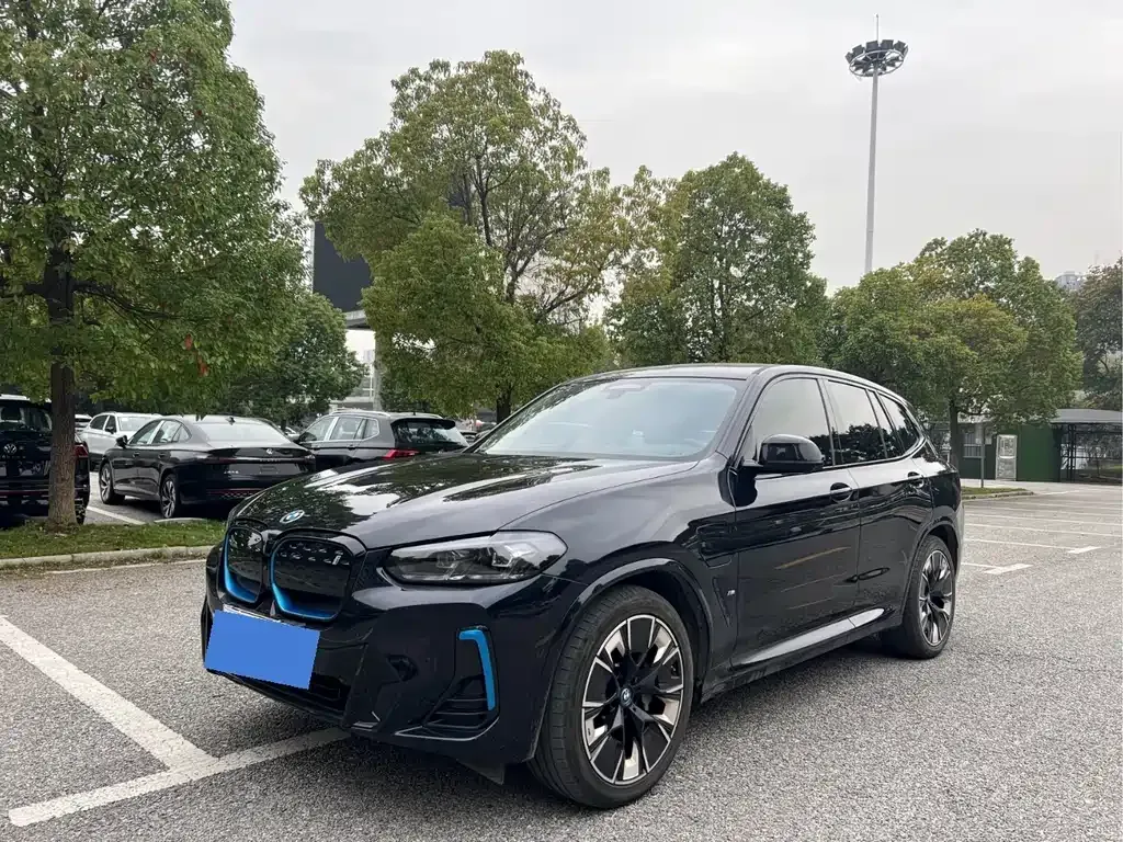 BMW iX3 2022 из CN, фото 1