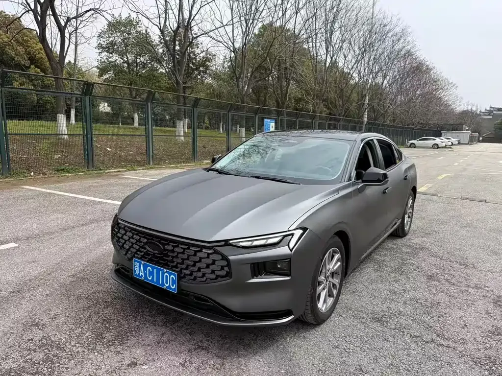 Ford Mondeo 2023 из CN, фото 1