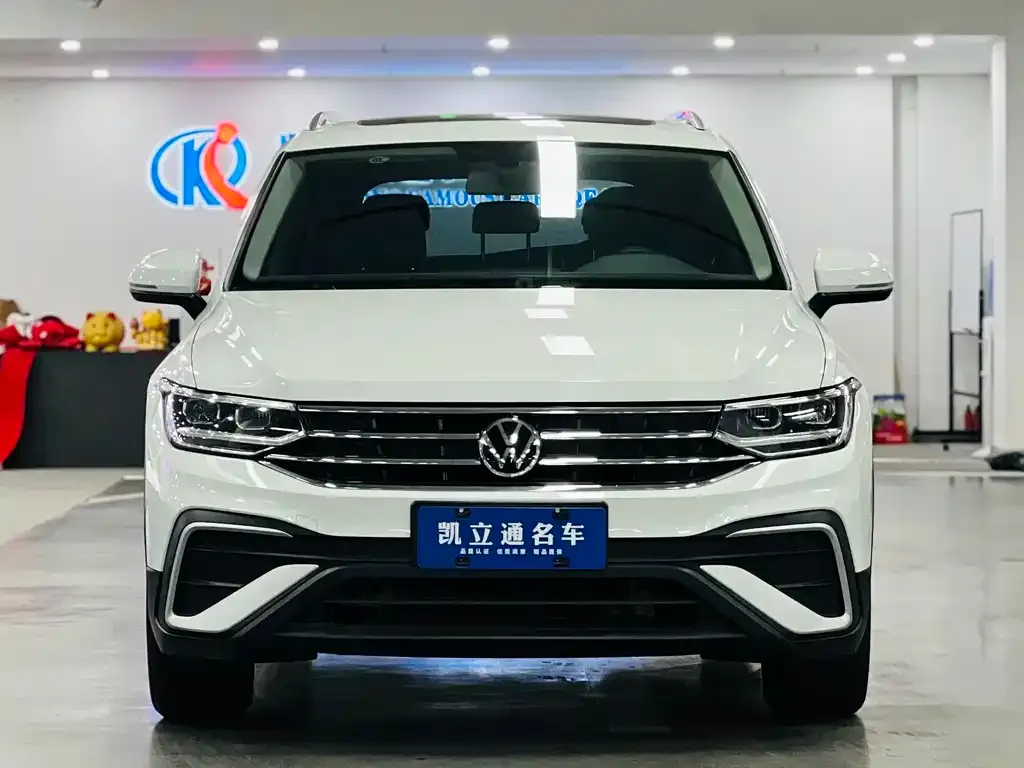 Volkswagen Tiguan L 2023 из CN, фото 8