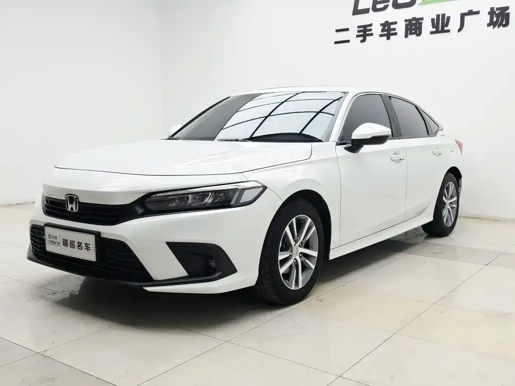 Honda Civic — фото 1