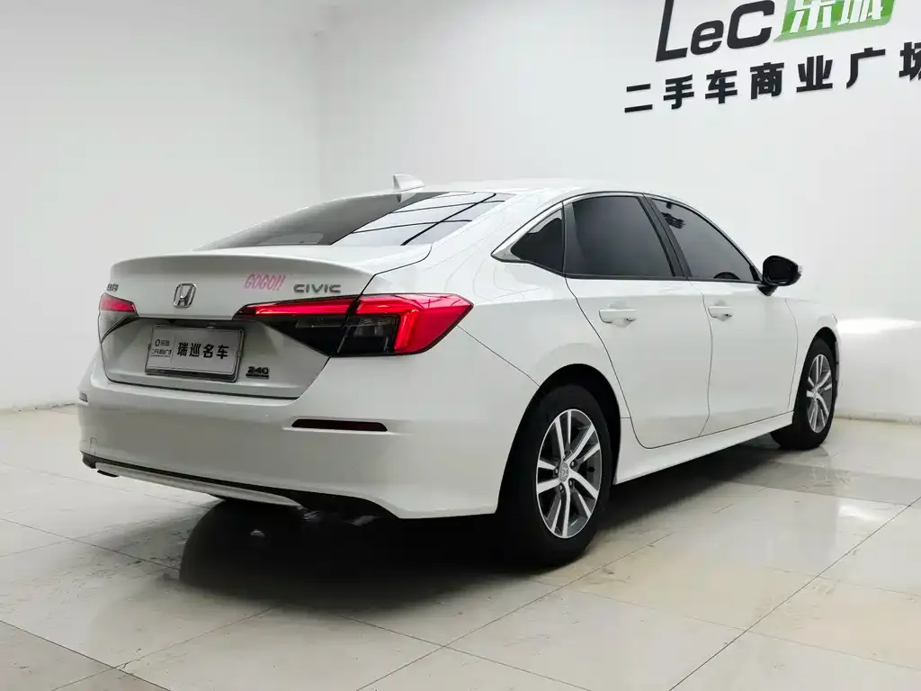 Honda Civic — фото 6