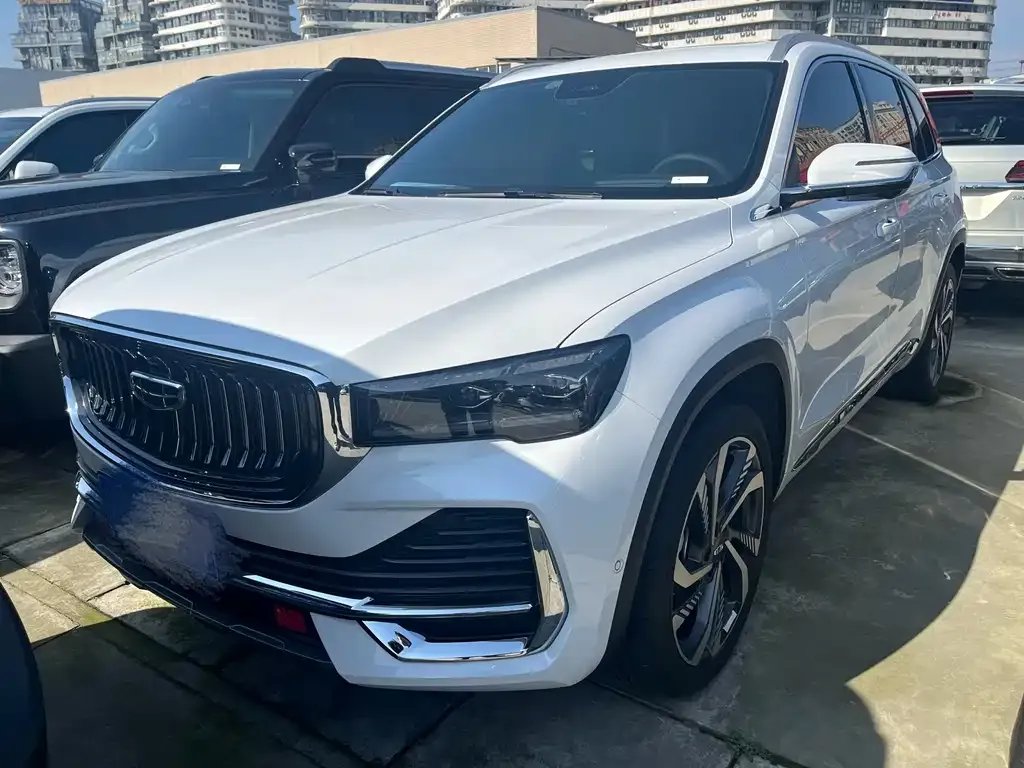 Geely Xingyue L — фото 1