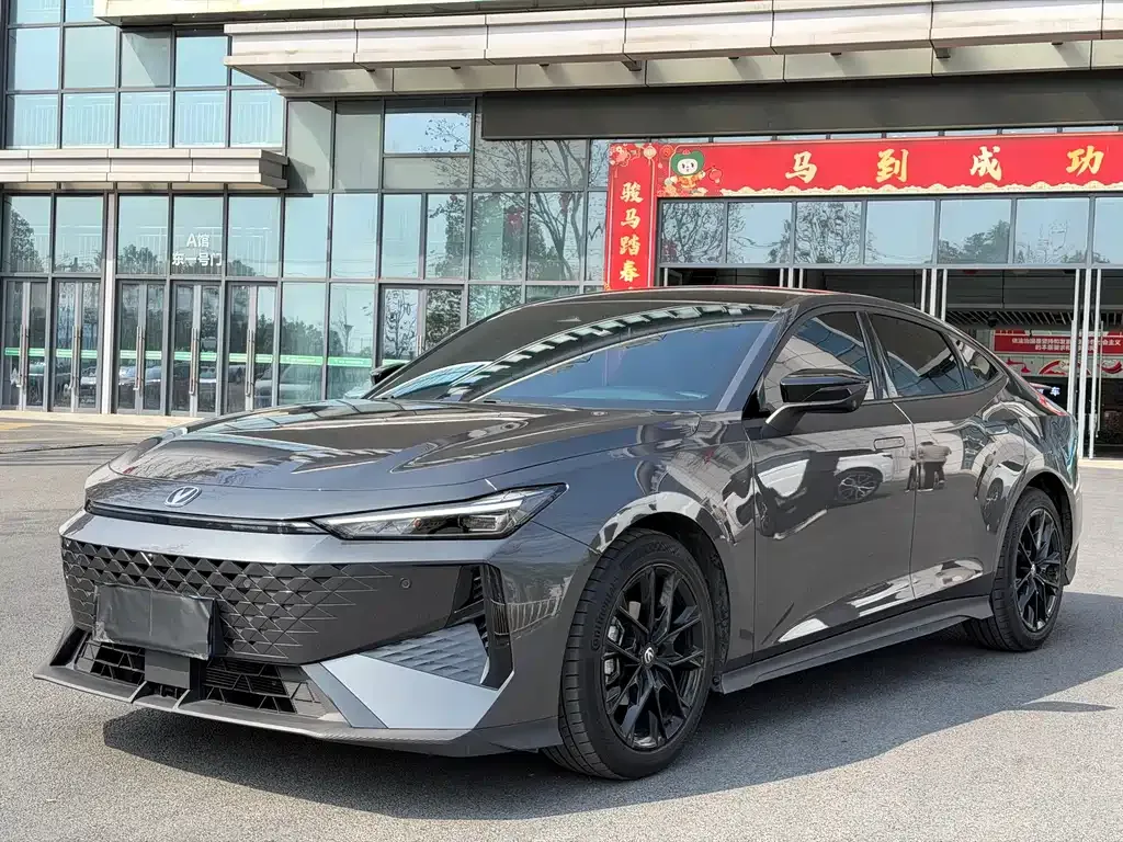Changan UNI-V 2025 из CN, фото 6