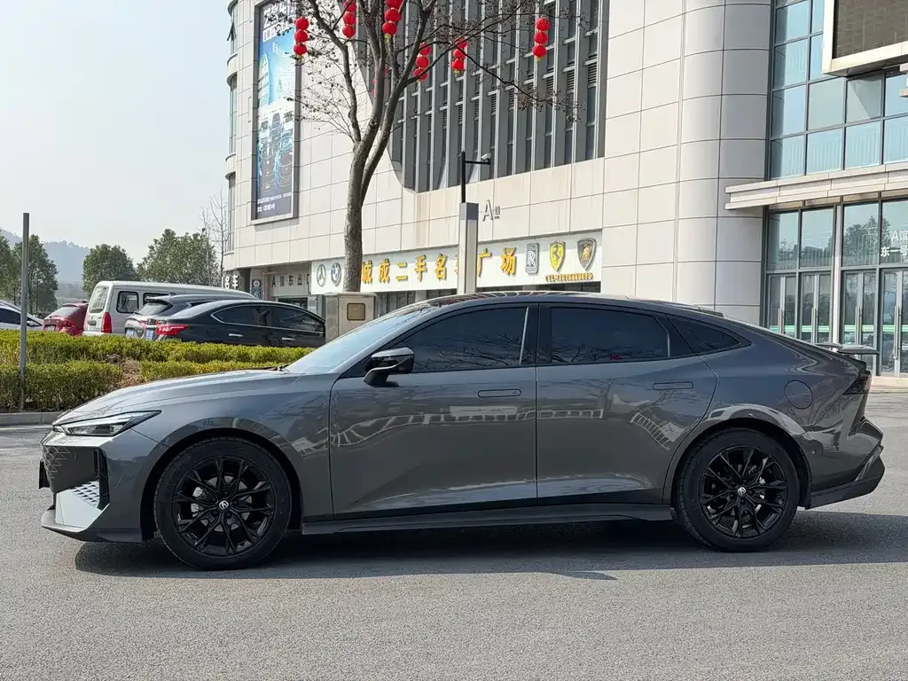 Changan UNI-V 2025 из CN, фото 5