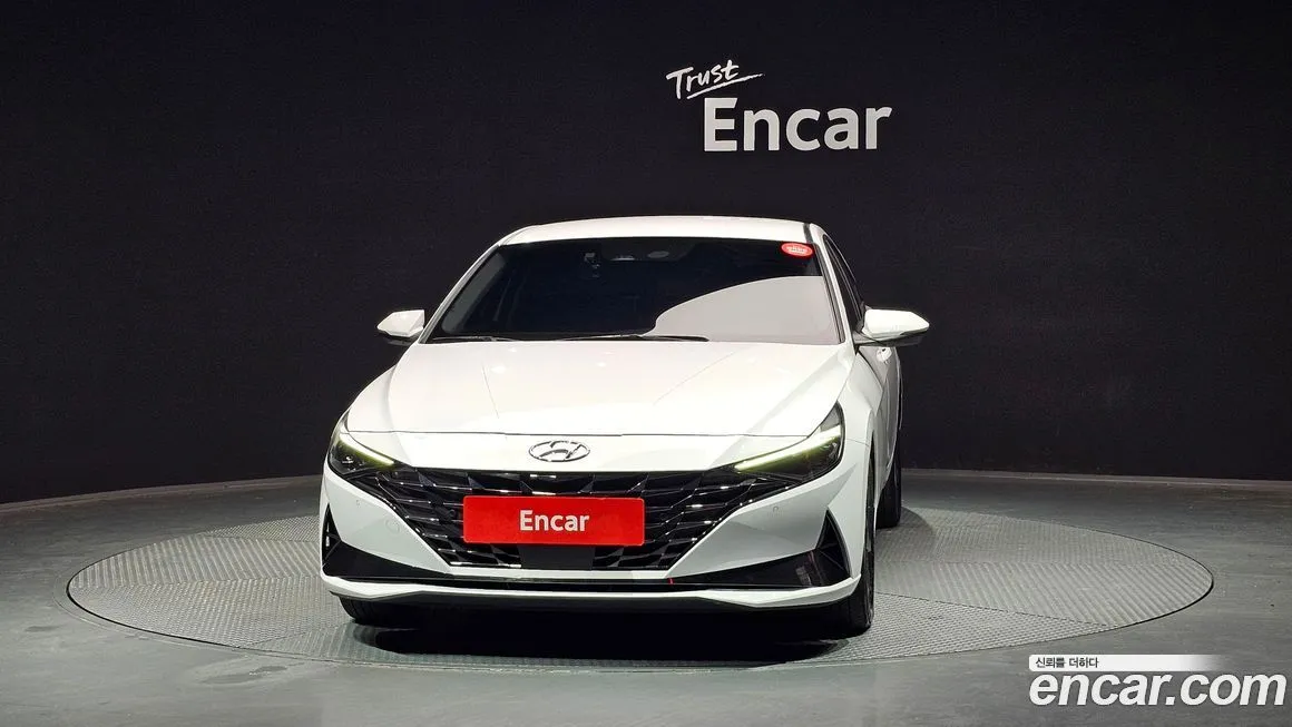 Hyundai AVANTE — фото 4