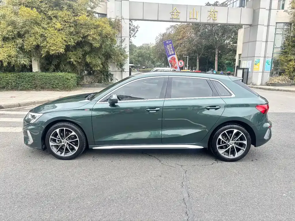 Audi A3 2022 из CN, фото 6