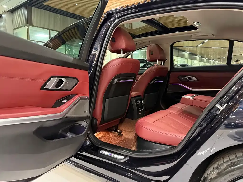 BMW 3 Series 2022 из CN, фото 5