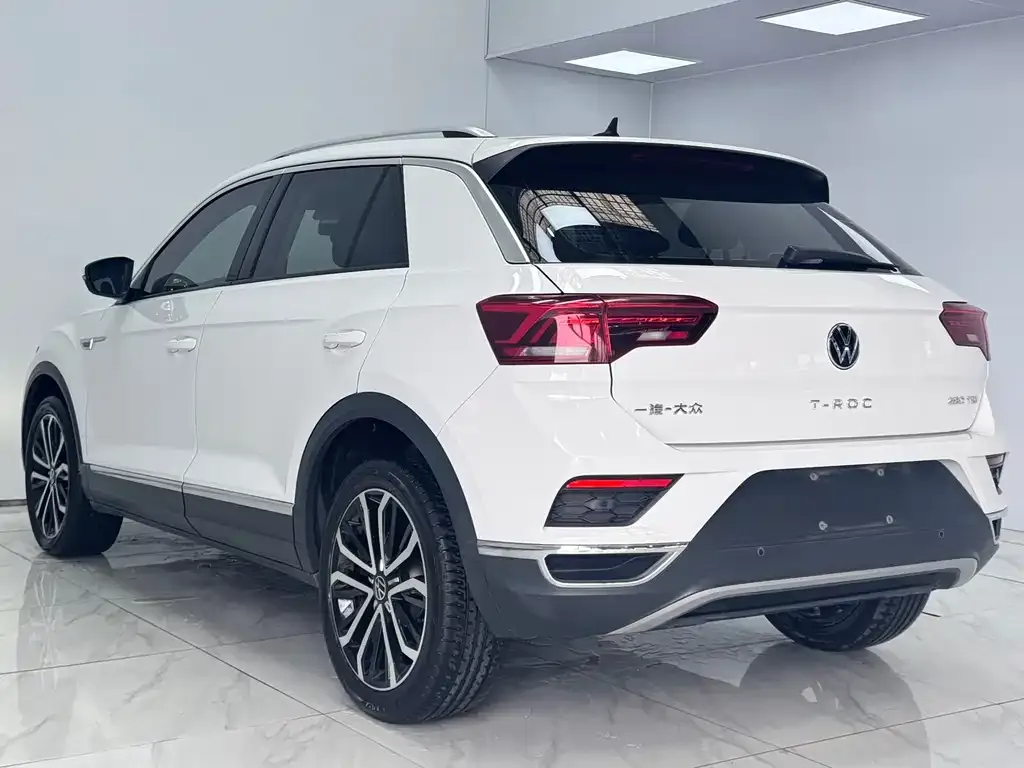 Volkswagen T-Roc 2022 из CN, фото 9