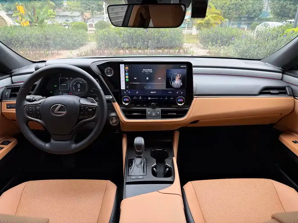 Lexus ES 2025 из CN, фото 4
