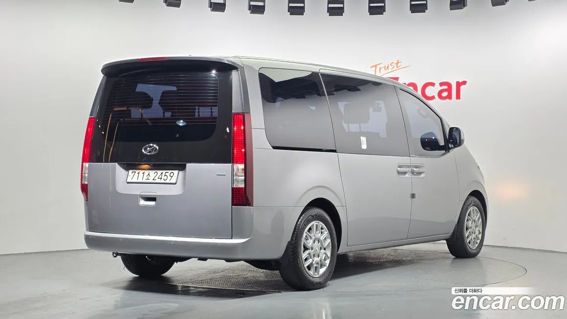 Hyundai Staria 2023 из KR, фото 6