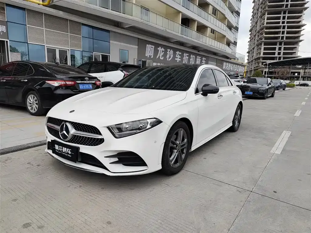 Mercedes-Benz A-Class — фото 1