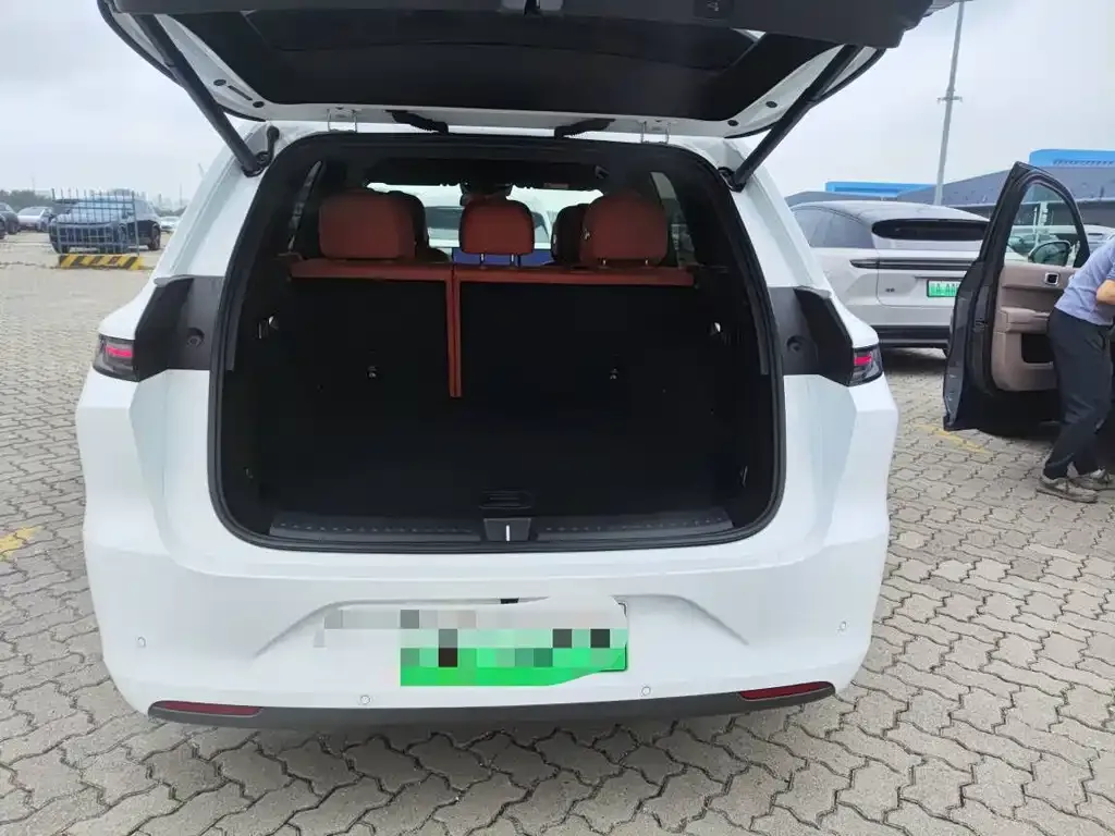 Li Auto L6 2025 из CN, фото 9