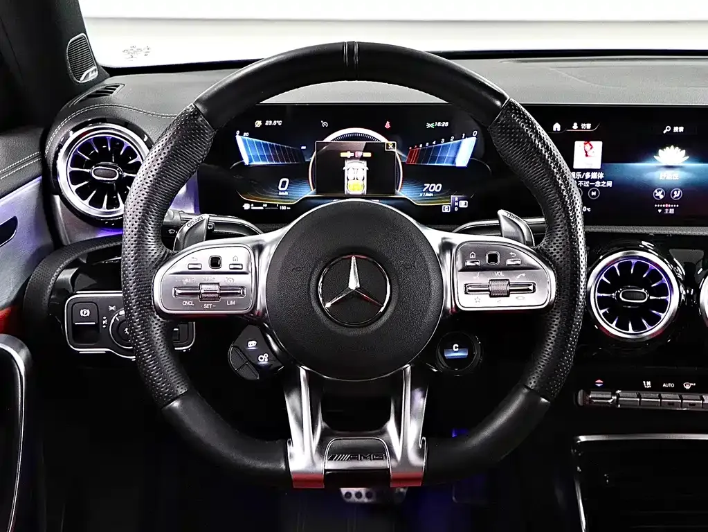 Mercedes-Benz A-Class AMG (Import) — фото 7