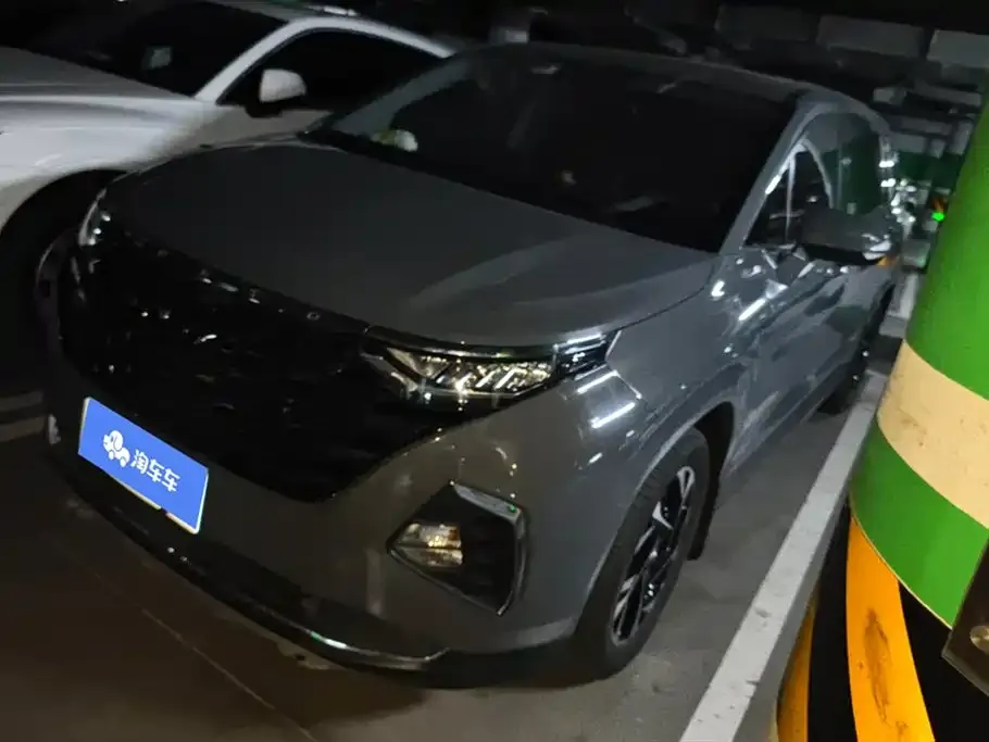 Hyundai Custo — фото 1