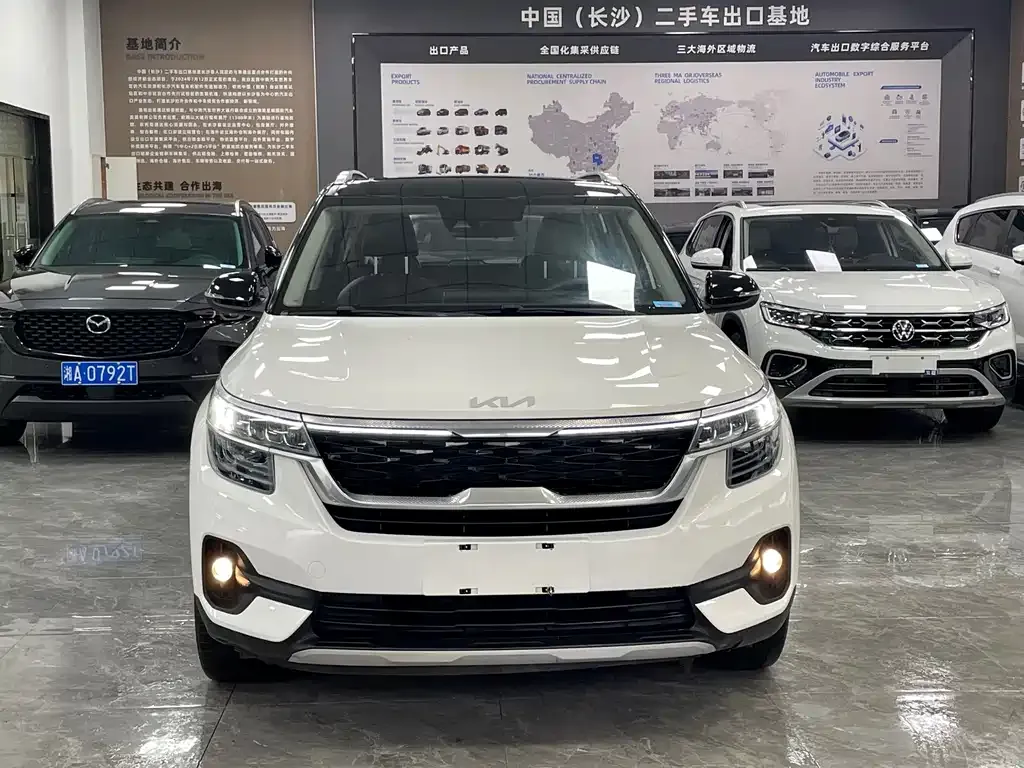 Kia KX3 2021 из CN, фото 6