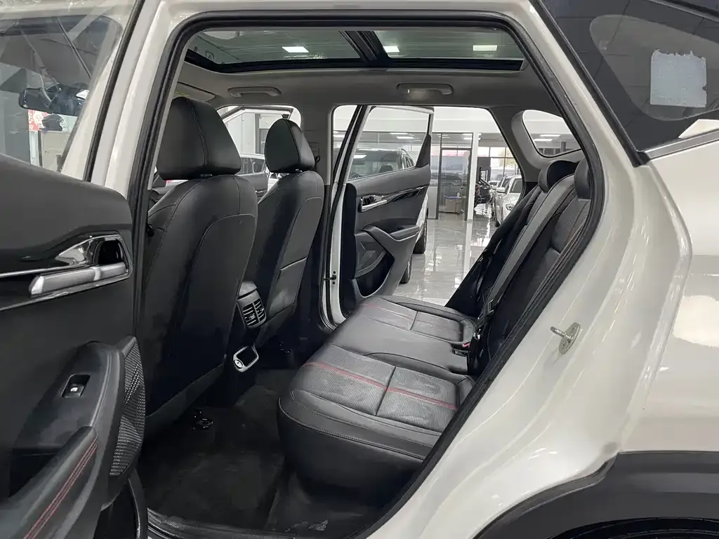Kia KX3 2021 из CN, фото 9