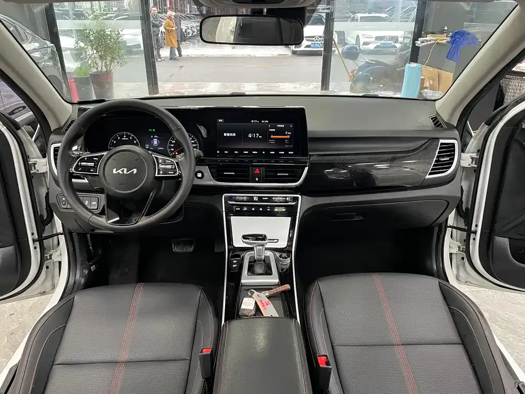 Kia KX3 2021 из CN, фото 7