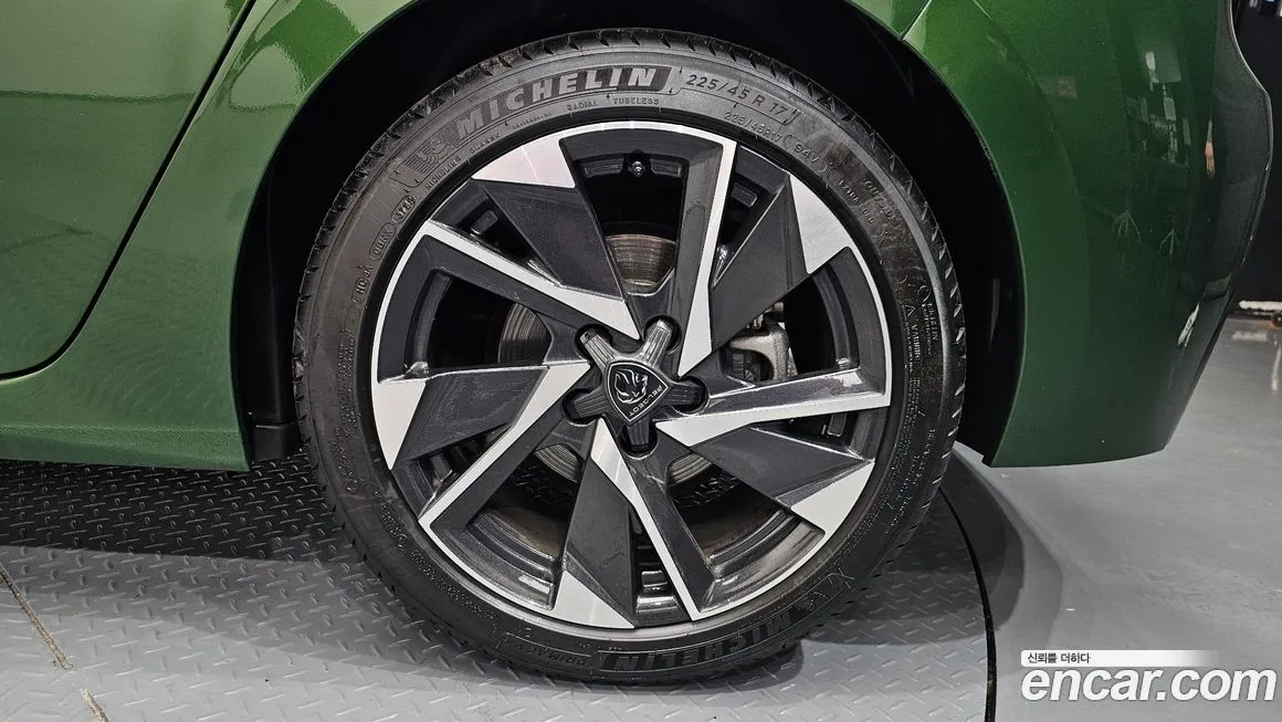 Peugeot 308 2023 из KR, фото 10