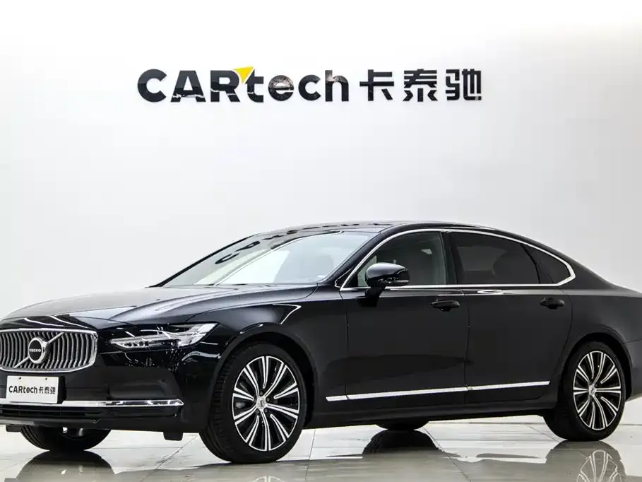 Volvo S90 — фото 1