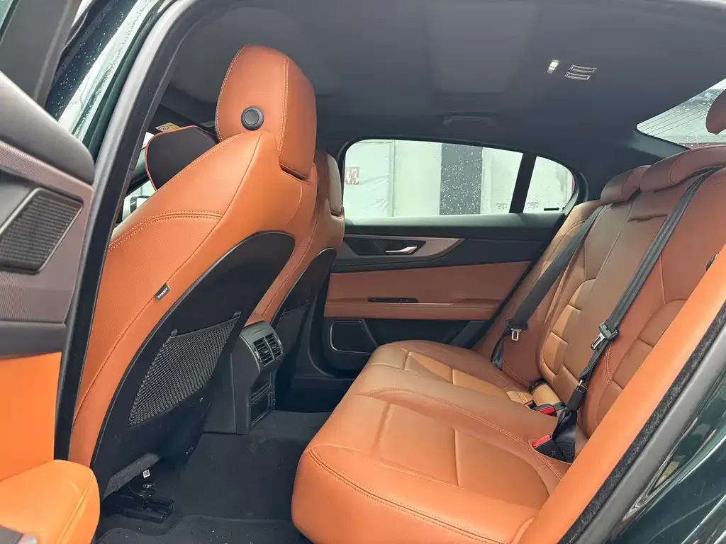 Jaguar XEL 2023 из CN, фото 5