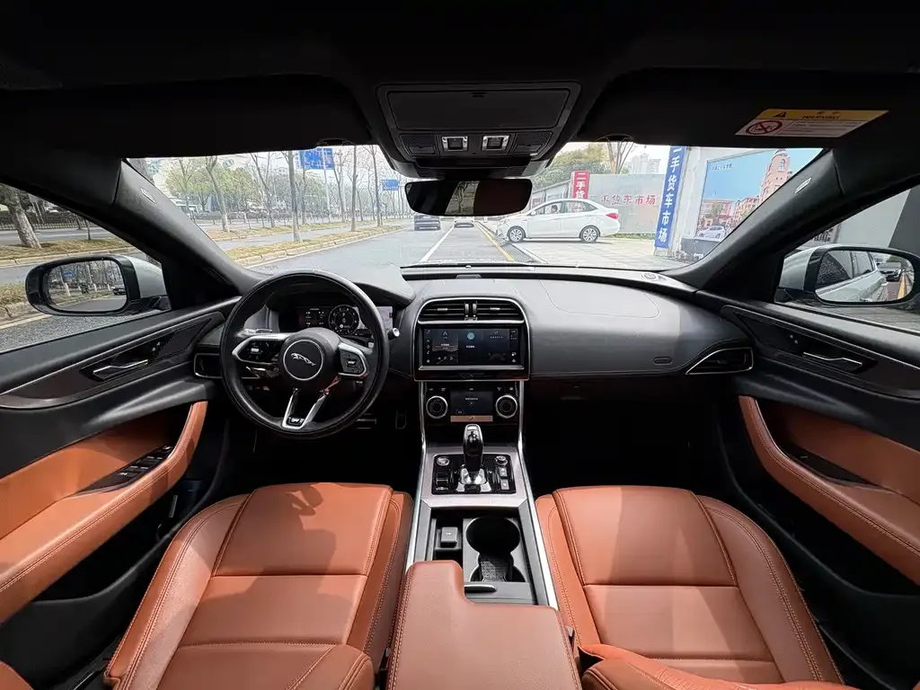 Jaguar XEL 2023 из CN, фото 7