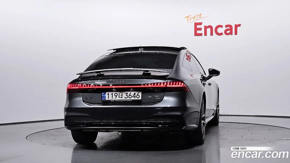 Audi A7 — фото 2